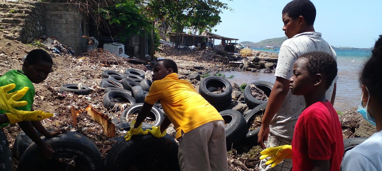 Collecting tyres from the beach